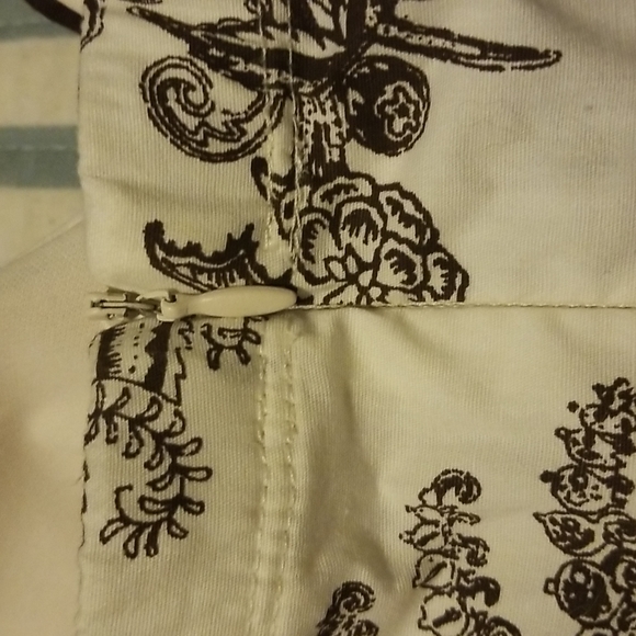 Halter Sundress - Picture 6 of 8